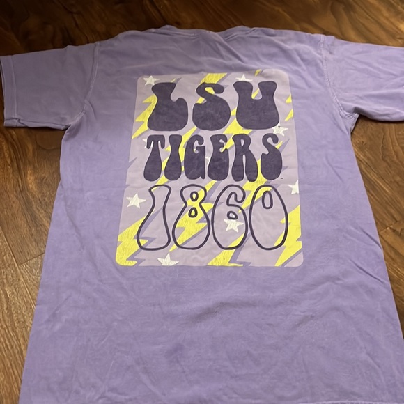 LSU tigers comfort colors shirt - Picture 2 of 2